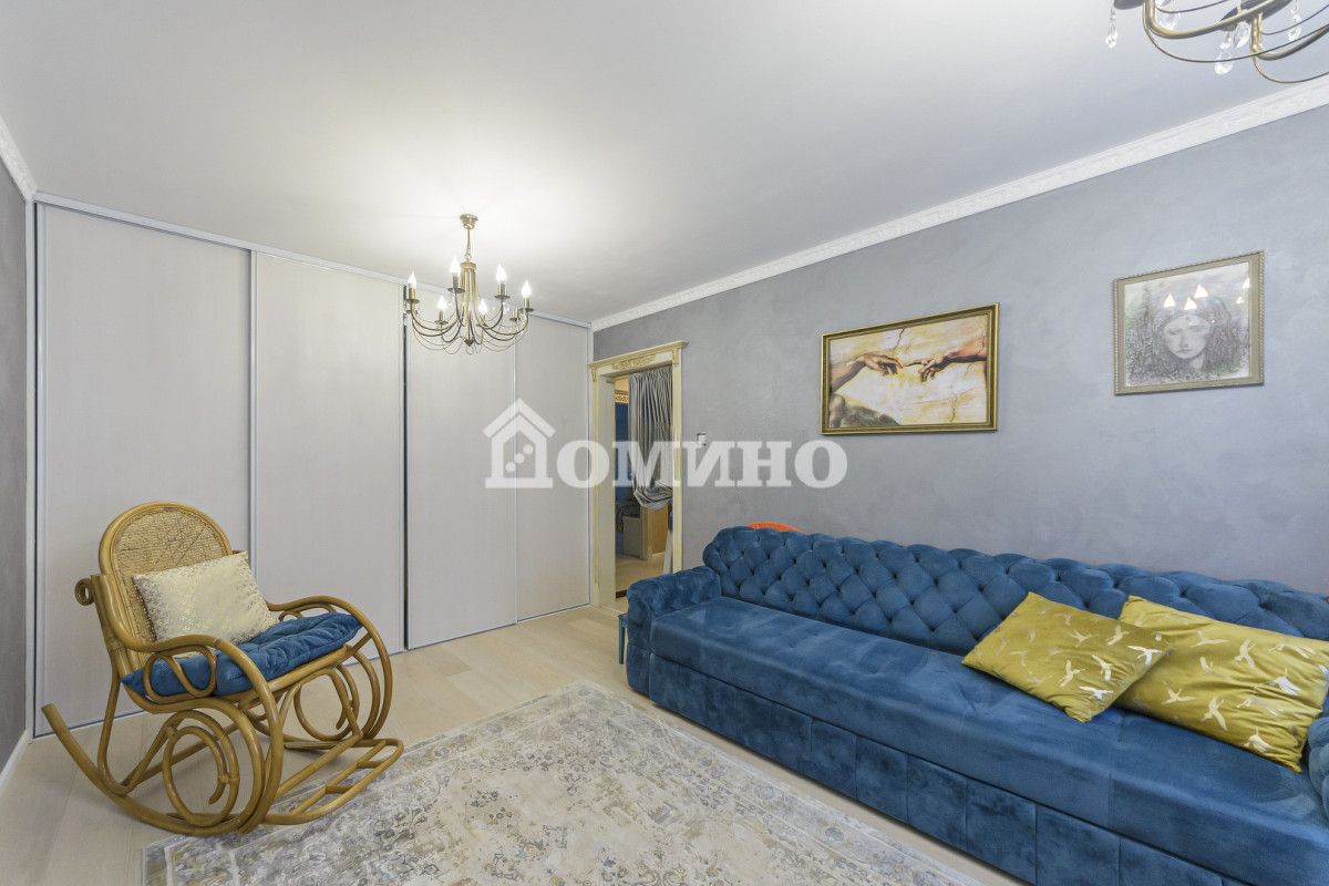 2-комн. квартира, 57.9 м², 1 этаж из 7