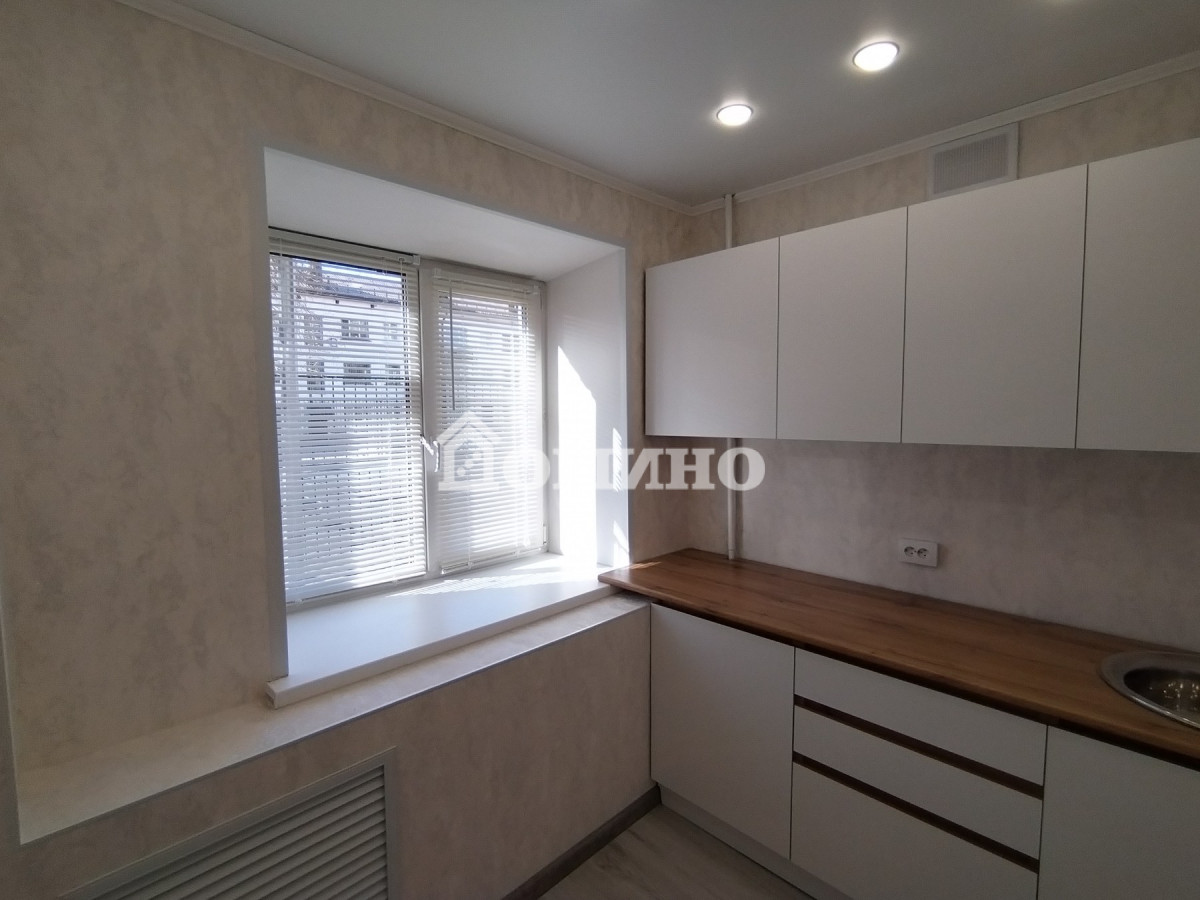 2-комн. квартира, 43.5 м², 1 этаж из 5