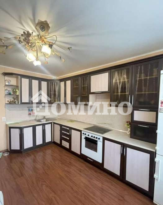 3-комн. квартира, 93.2 м², 2 этаж из 10