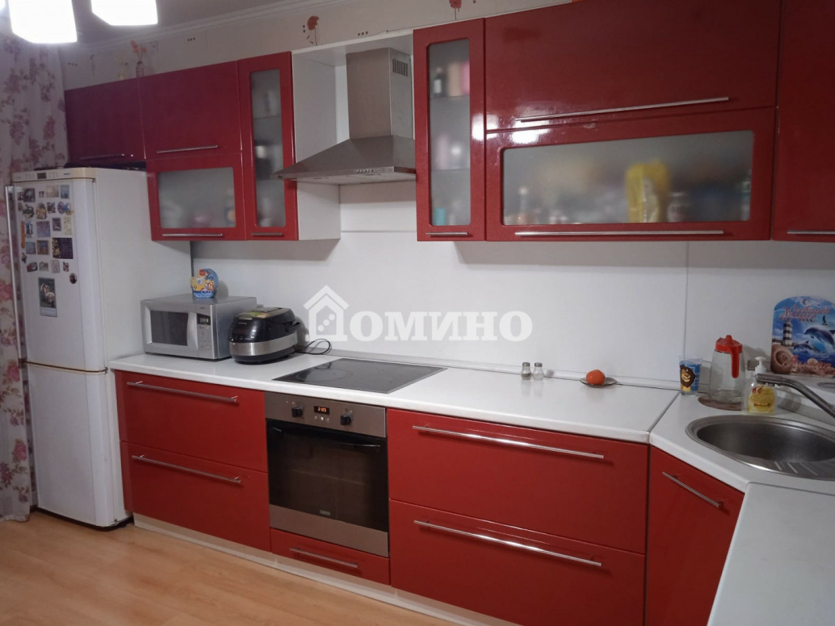 3-комн. квартира, 89.9 м², 12 этаж из 14