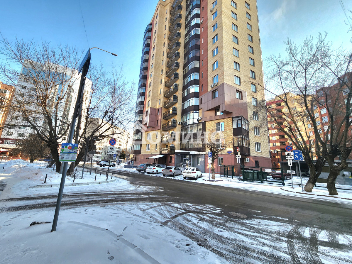 3-комн. квартира, 120.3 м², 2 этаж из 16
