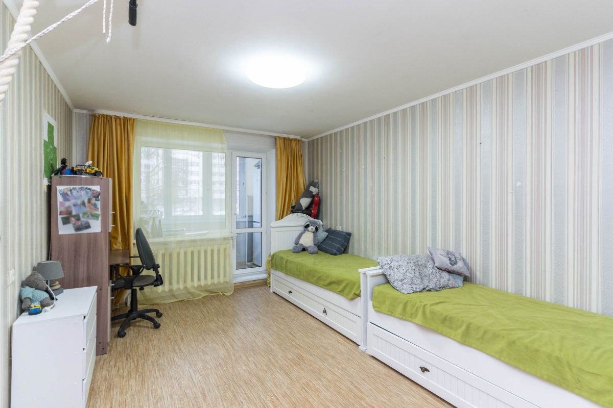 2-комн. квартира, 67 м², 1 этаж из 10