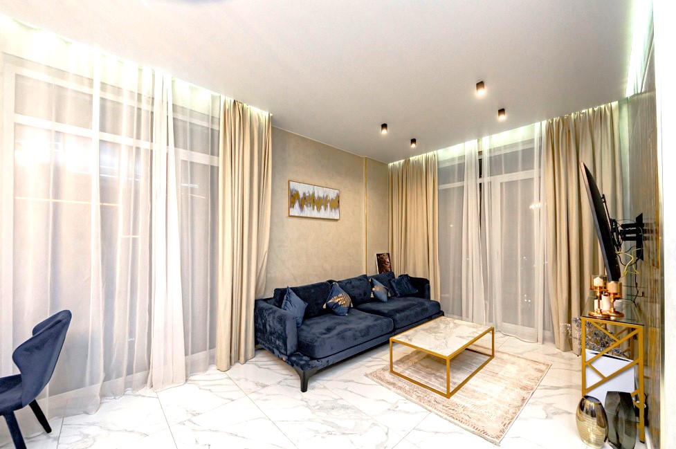 2-комн. квартира, 83 м², 9 этаж из 9