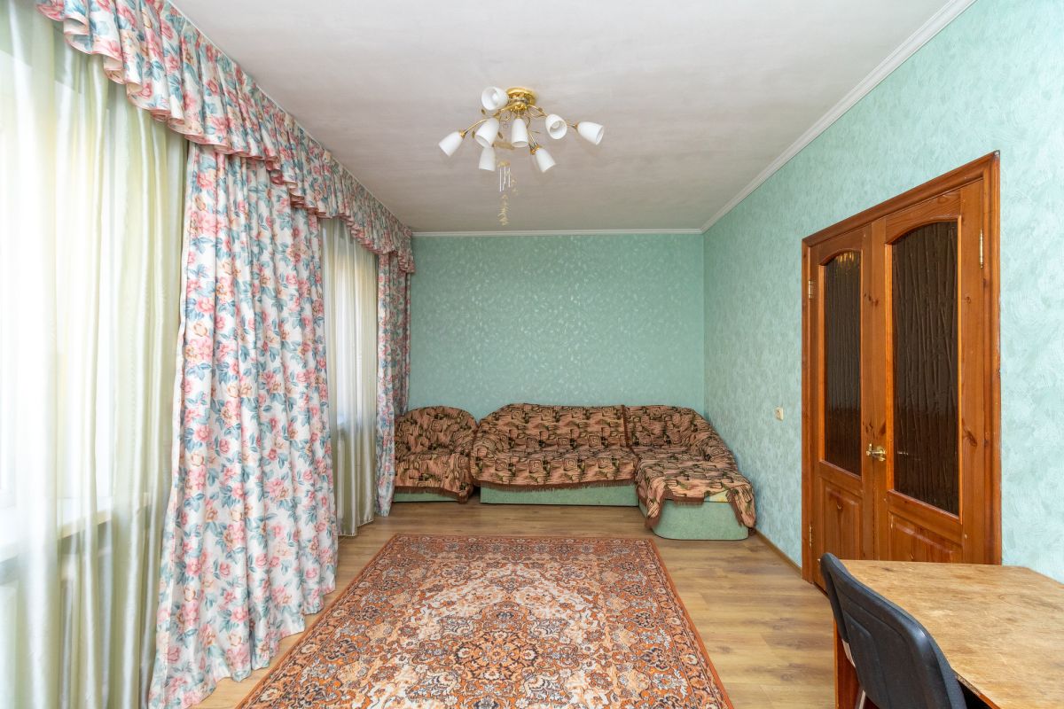 3-комн. квартира, 76.6 м², 6 этаж из 9