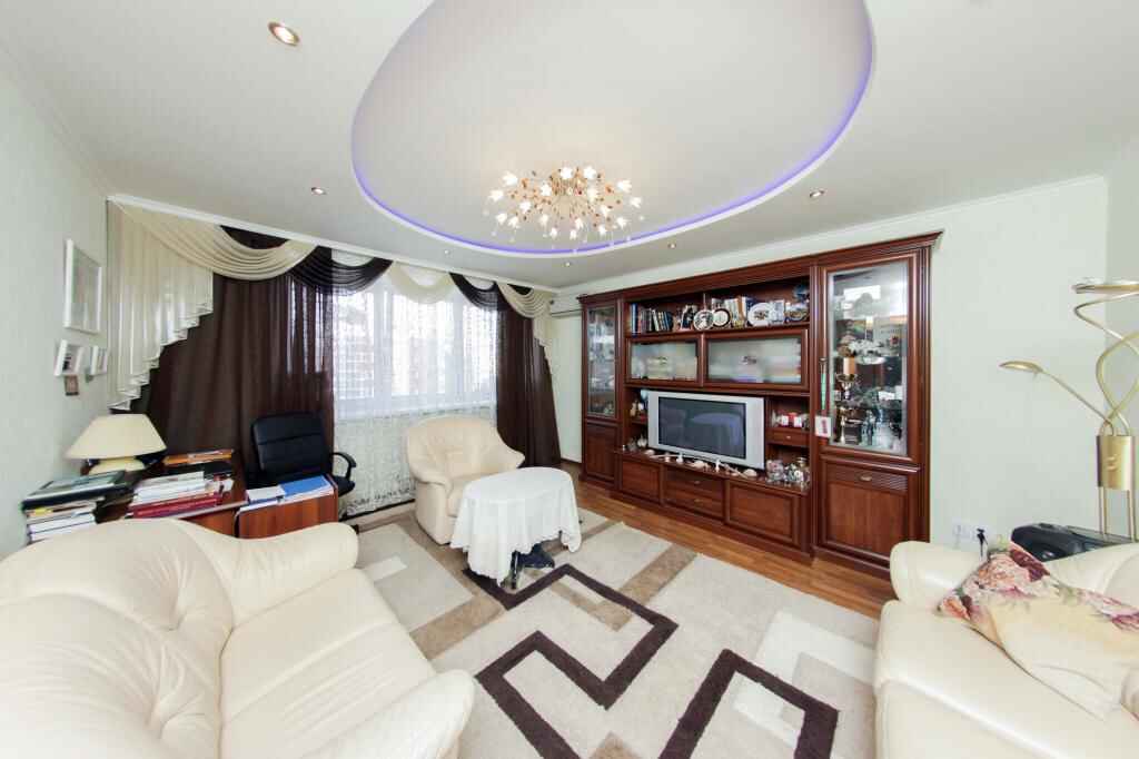 2-комн. квартира, 71 м², 7 этаж из 9