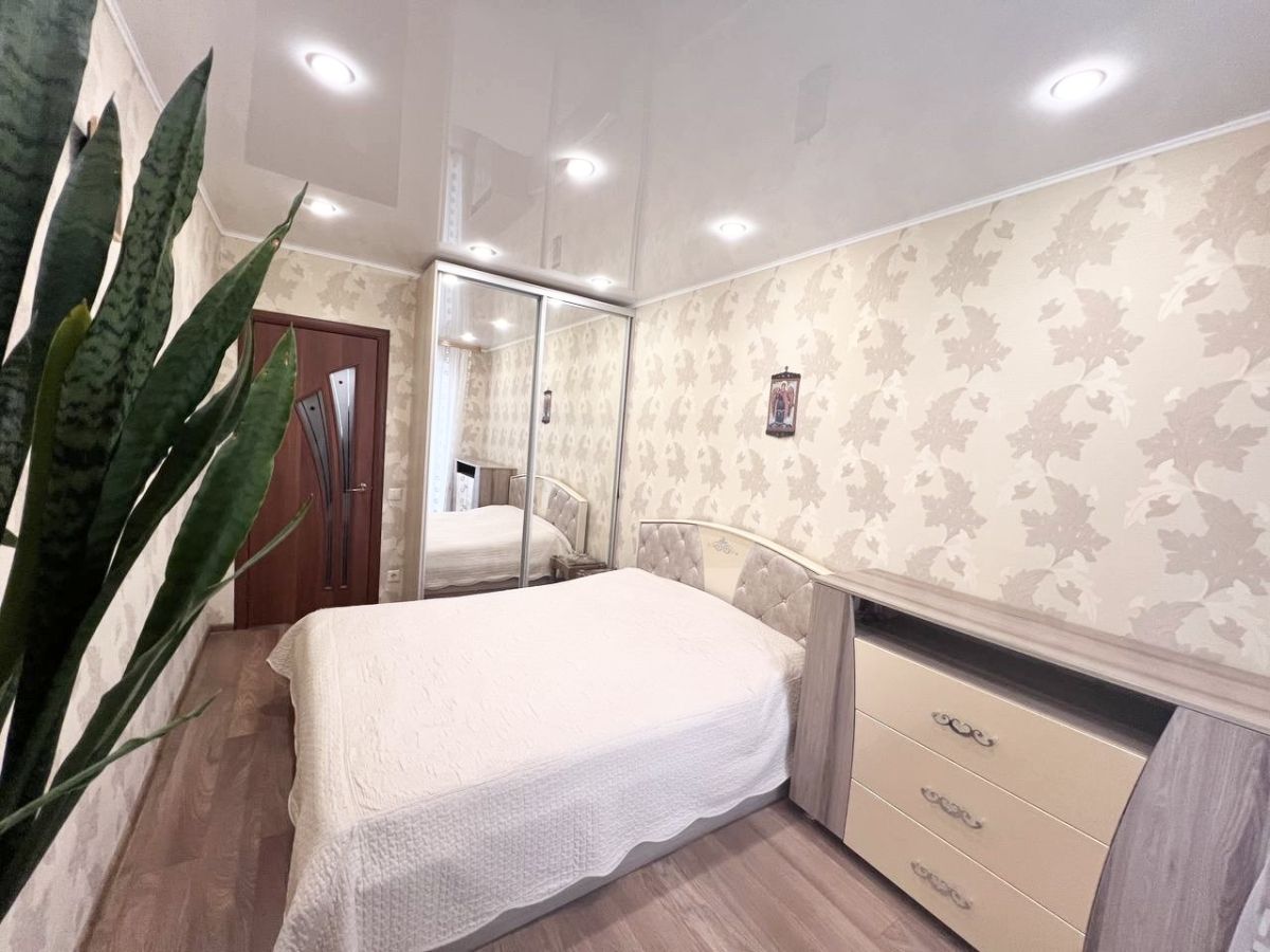 3-комн. квартира, 69 м², 2 этаж из 4