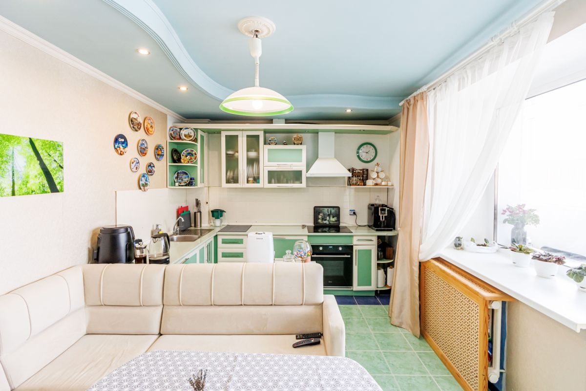 2-комн. квартира, 83.1 м², 2 этаж из 10