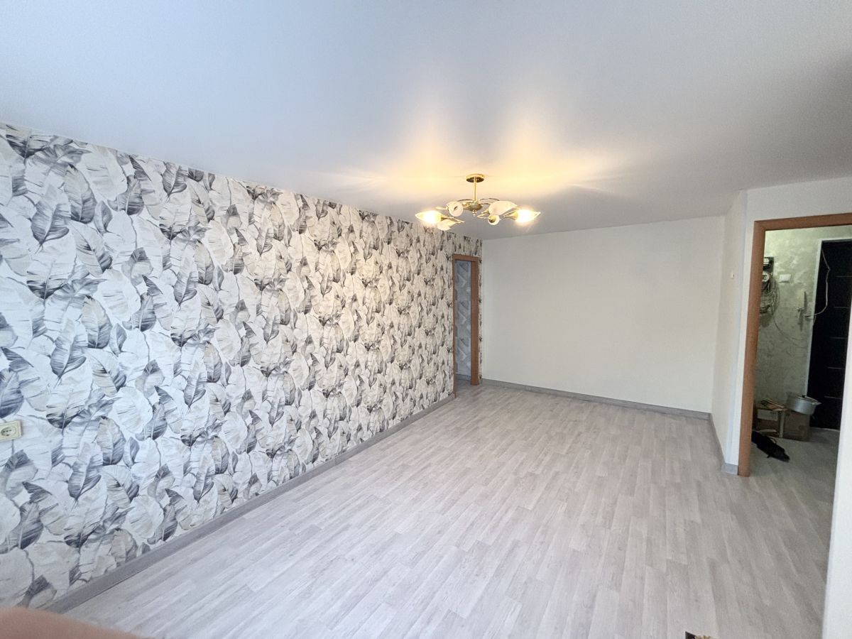 2-комн. квартира, 42.2 м², 2 этаж из 5