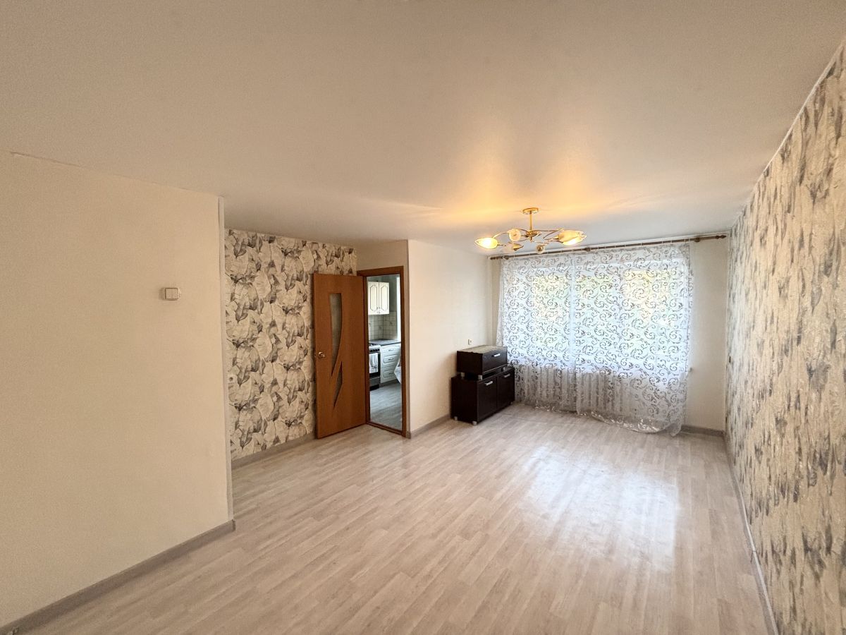 2-комн. квартира, 42.2 м², 2 этаж из 5