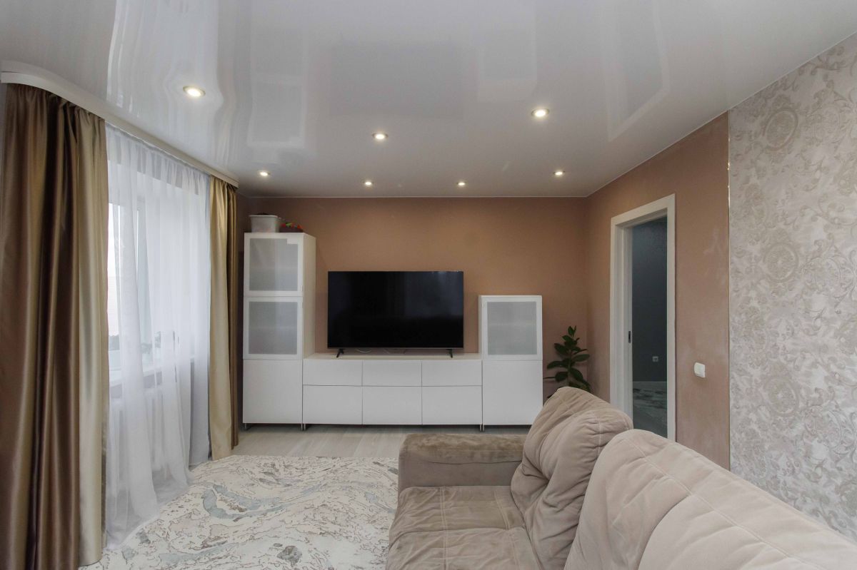 2-комн. квартира, 64.1 м², 10 этаж из 10