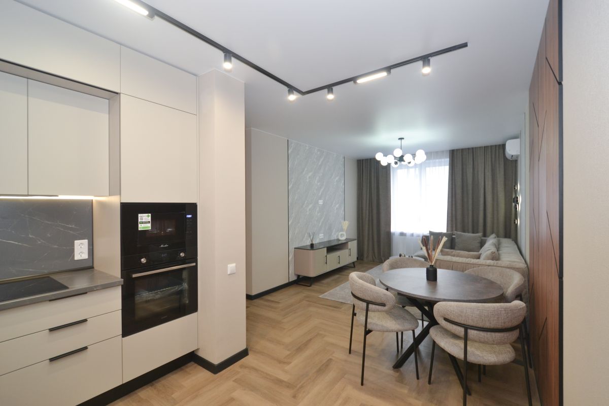 3-комн. квартира, 107.9 м², 9 этаж из 16