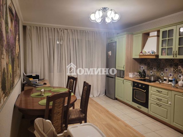 3-комн. квартира, 85.2 м², 9 этаж из 14