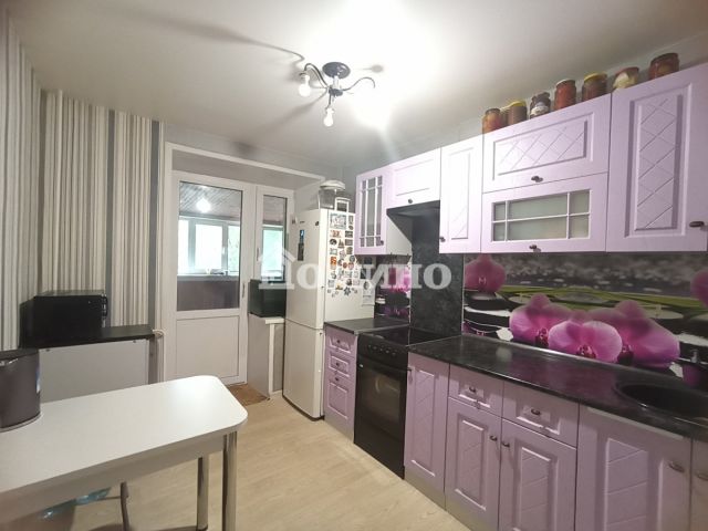 3-комн. квартира, 79 м², 2 этаж из 9