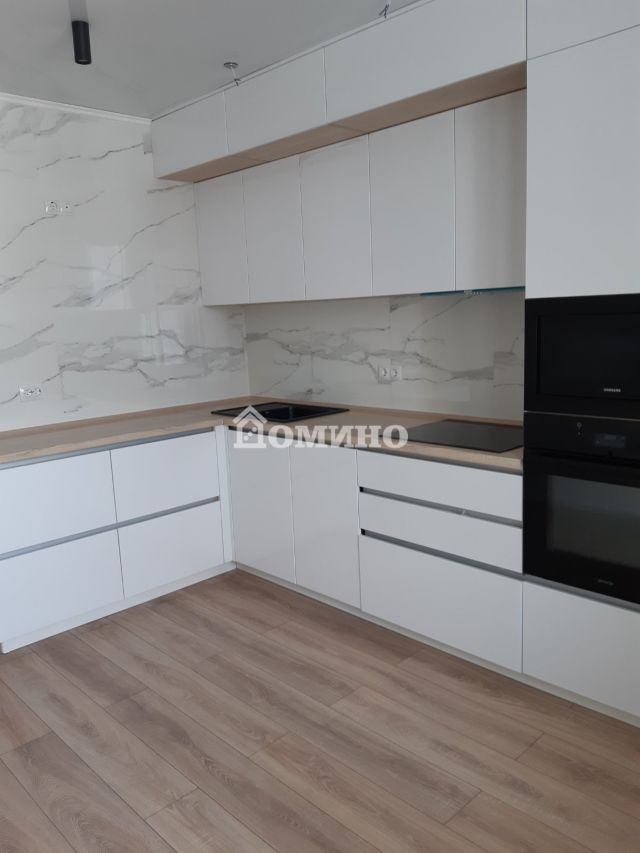 2-комн. квартира, 60 м², 13 этаж из 16