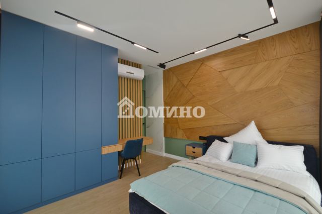 3-комн. квартира, 140 м², 4 этаж из 8