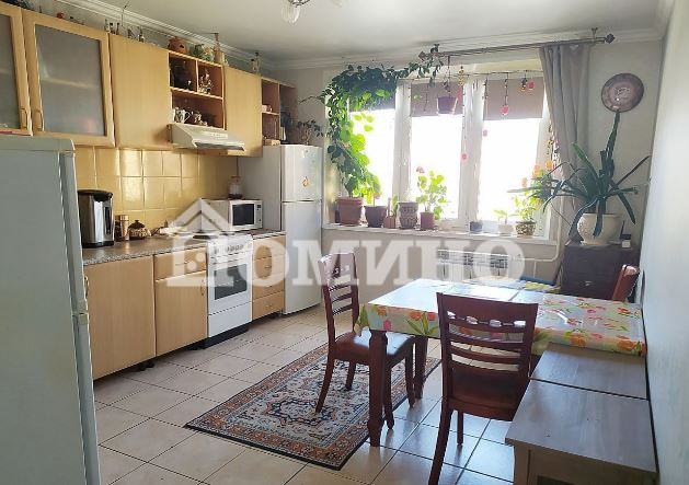 2-комн. квартира, 67.2 м², 8 этаж из 9