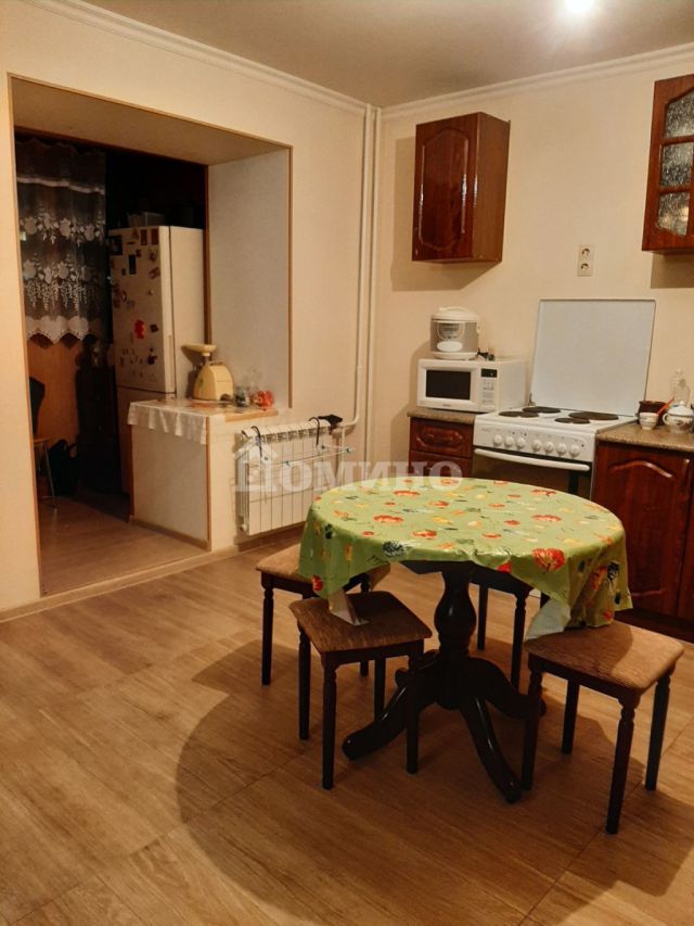 2-комн. квартира, 76.4 м², 4 этаж из 5