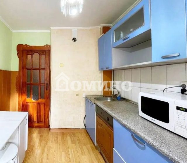3-комн. квартира, 60.3 м², 1 этаж из 9