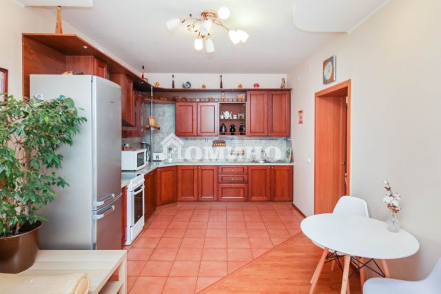 1-комн. квартира, 53 м², 2 этаж из 9
