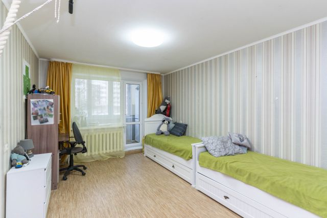 2-комн. квартира, 67 м², 1 этаж из 10