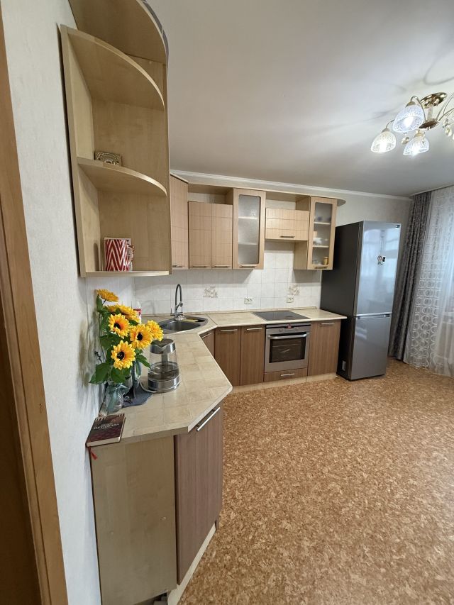 3-комн. квартира, 92 м², 6 этаж из 14
